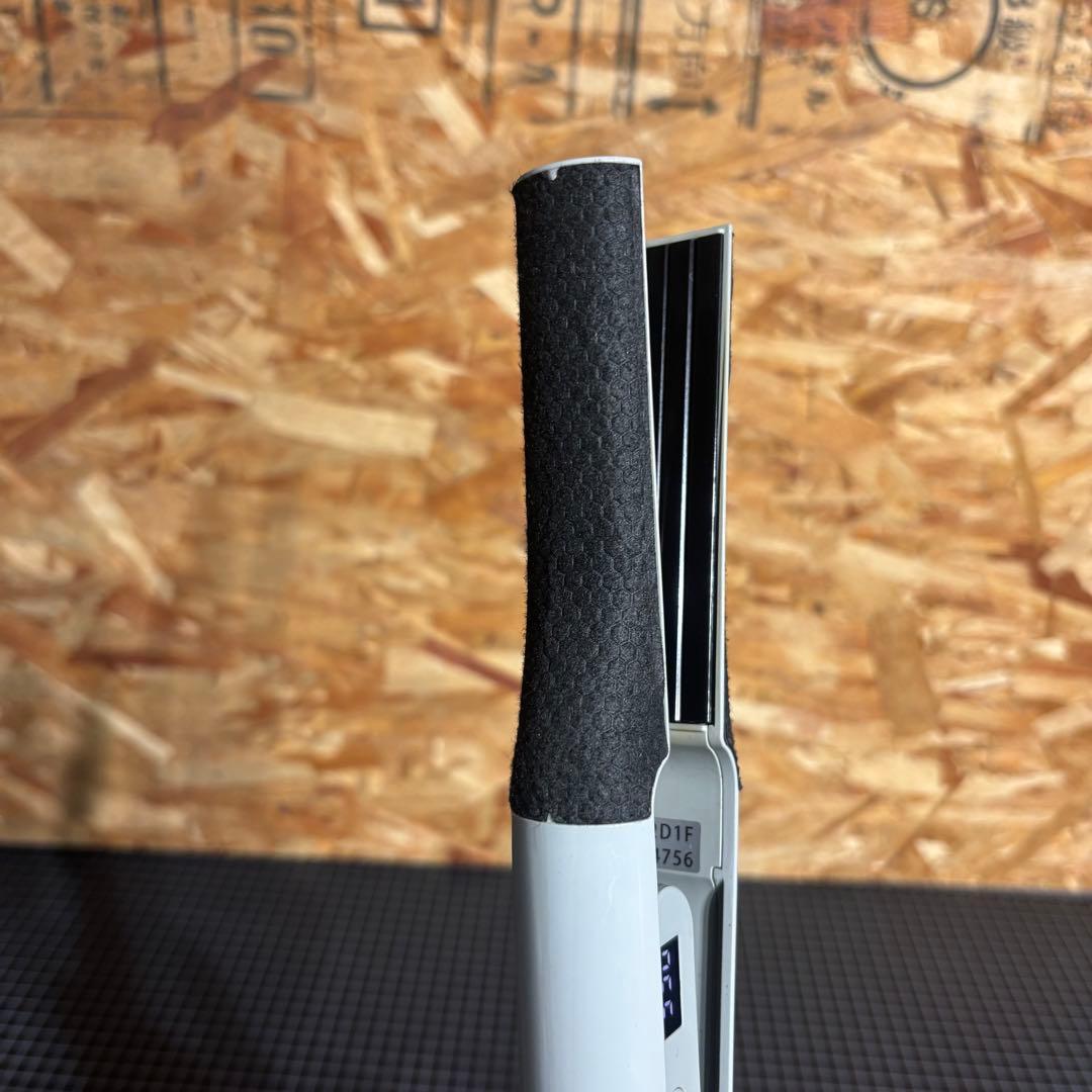 カドークオーラ プロフェッショナル ストレートヘアアイロン BI-G1 CG