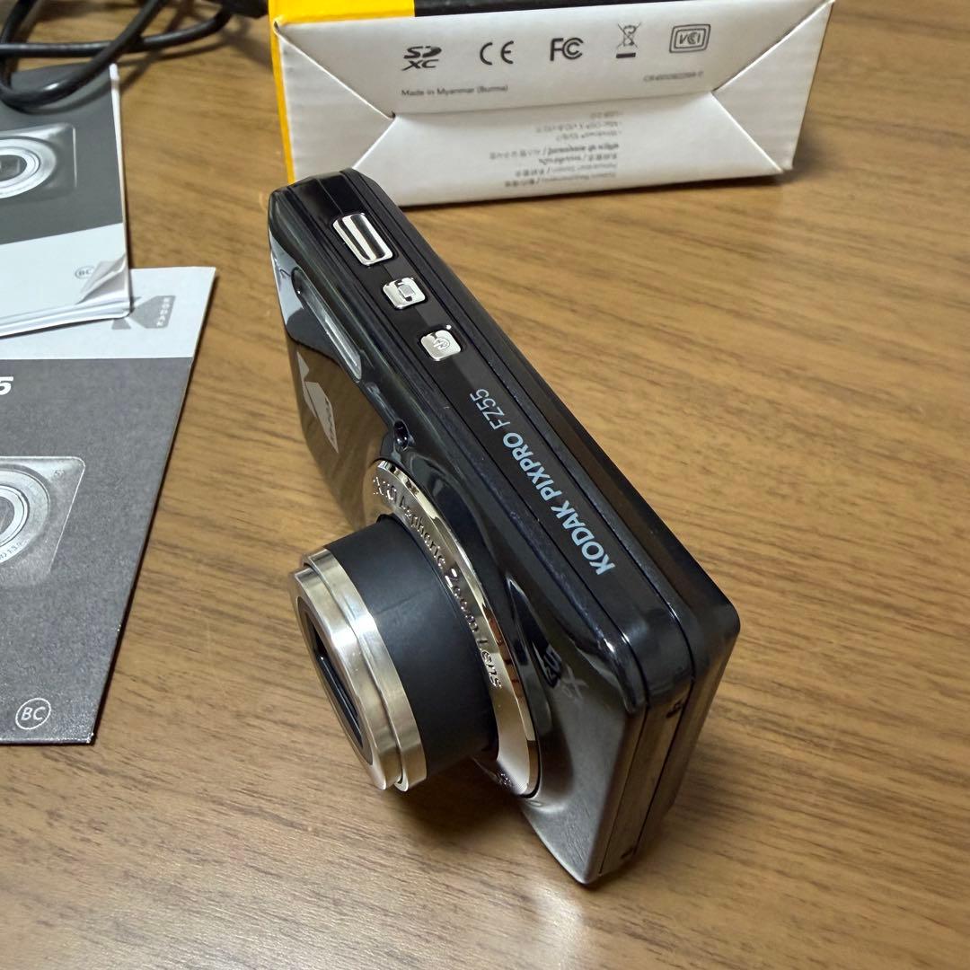 Kodak PIXPRO FZ55 コンパクトデジタルカメラ