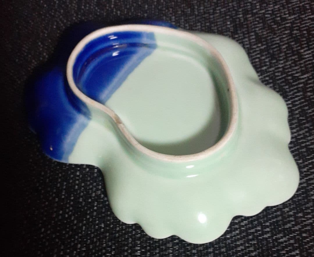 【名品❗️】江戸時代　柿右衛門様式　青磁瑠璃釉　蓮葉形　極細密　鳳凰図　変型皿