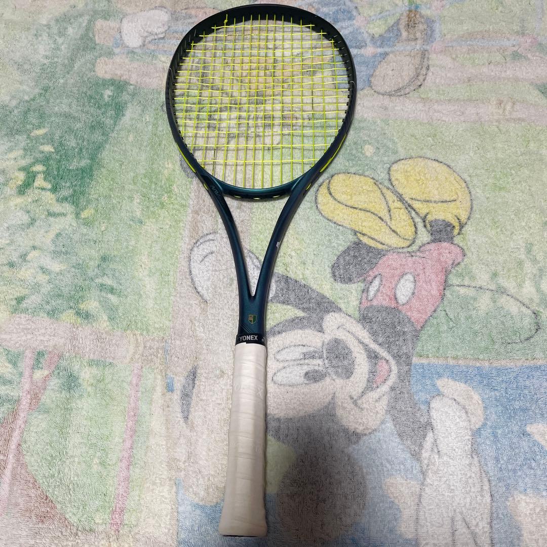 ミズノ テニスラケット（DフォースV-10）