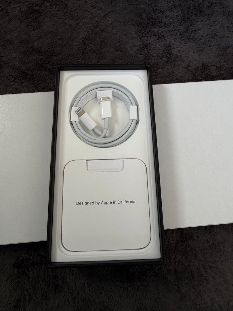 iPhone 12 Pro 128GBスマートフォン 本体 SIMロック解除済み