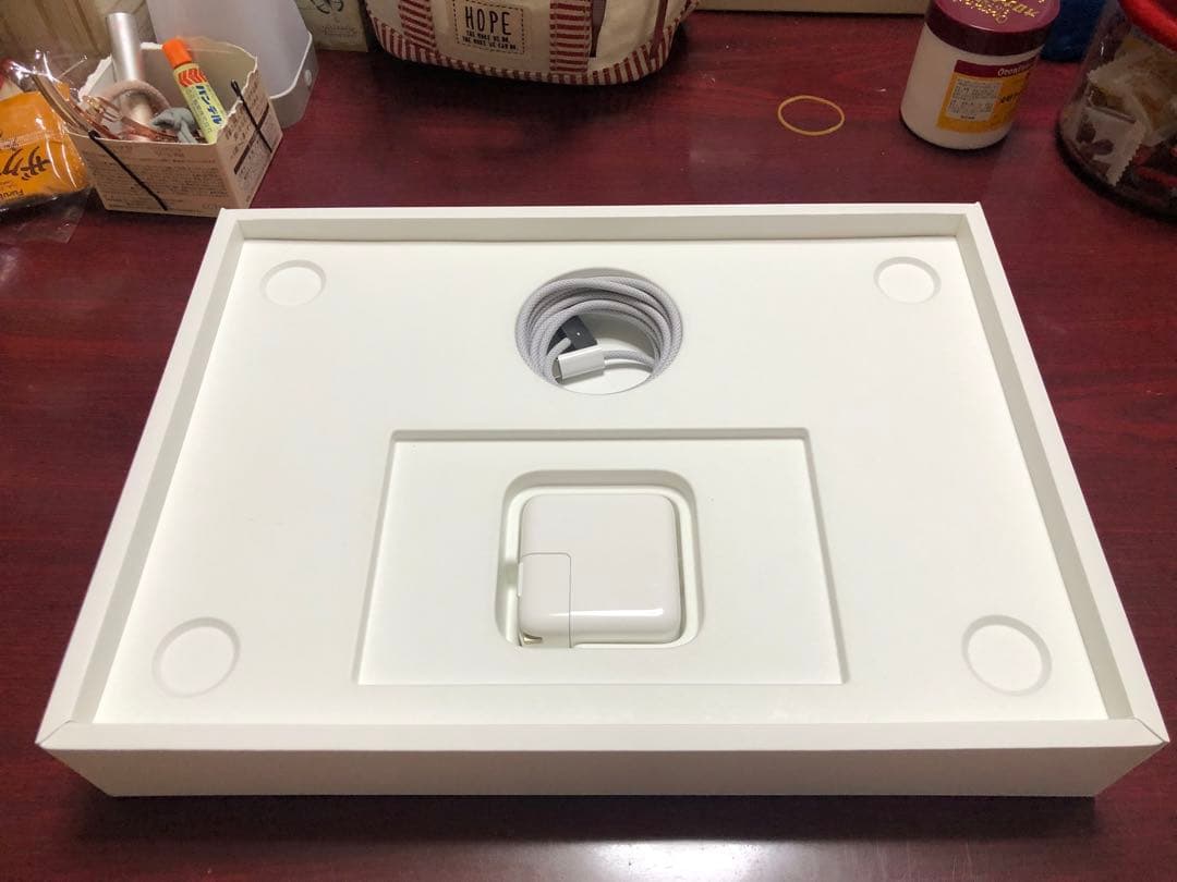 M2 MacBookAir 13.6インチ 16GB/512GB スペースグレー