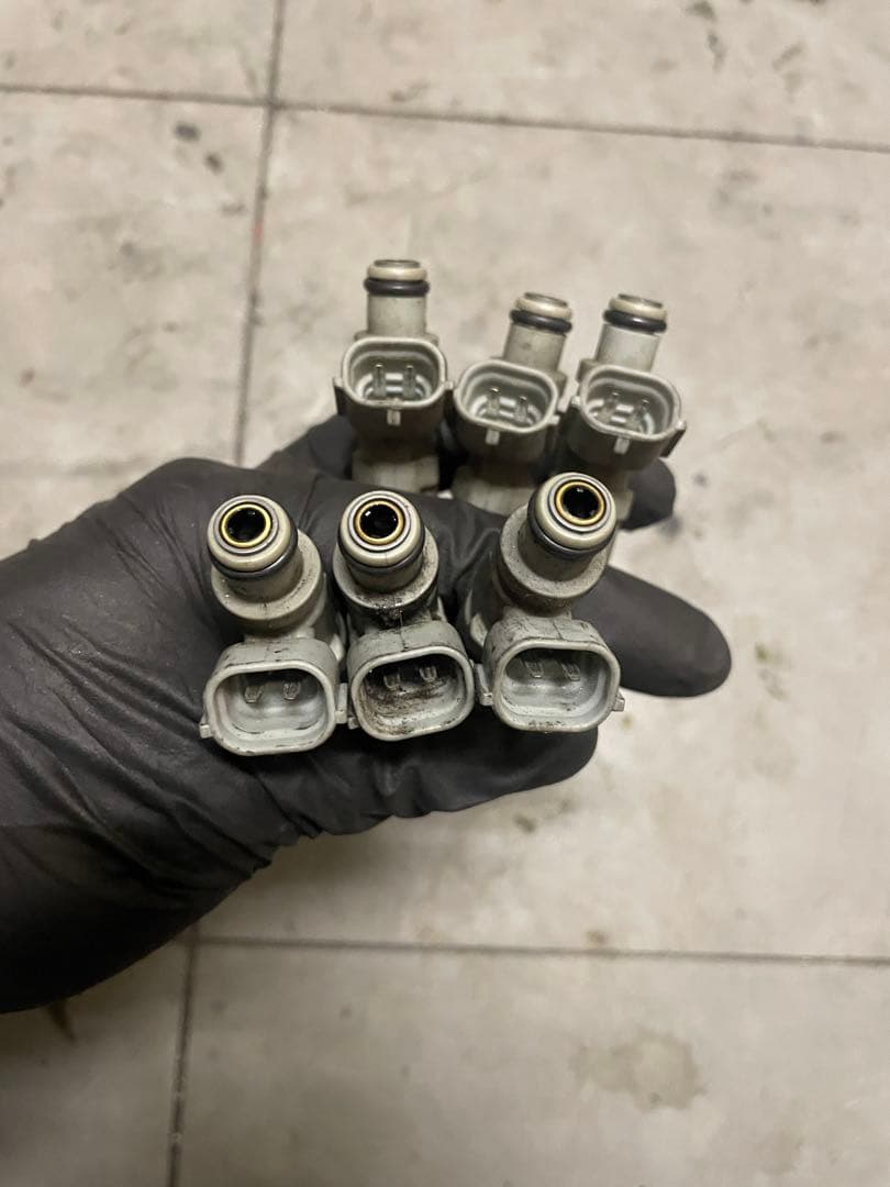 1jz-gte vvti 有り　インジェクター