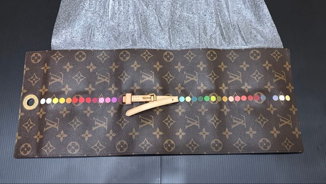 ルイヴィトン 40色 色鉛筆 ペンケース