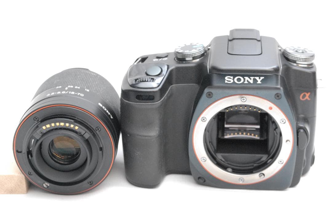 SONY α 100/DT 18-70mm (良品）