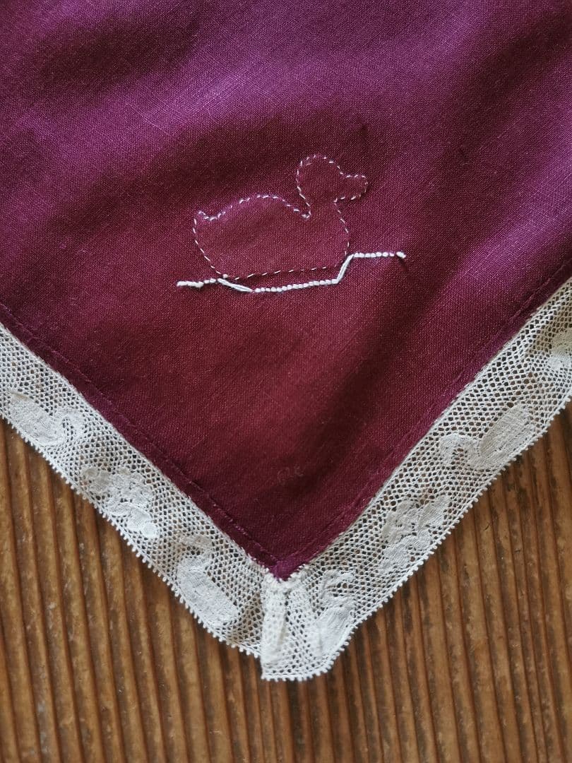 アンティーク 家鴨アップリケ刺繍 繊細な水鳥＆水草花アランソンレース クロス β