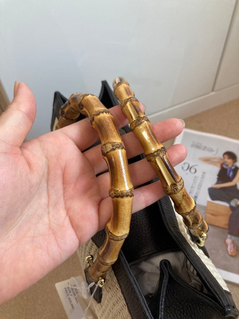 【あんこ】AULENTTI　オウレンティ　バンブーハンドル かごバッグ