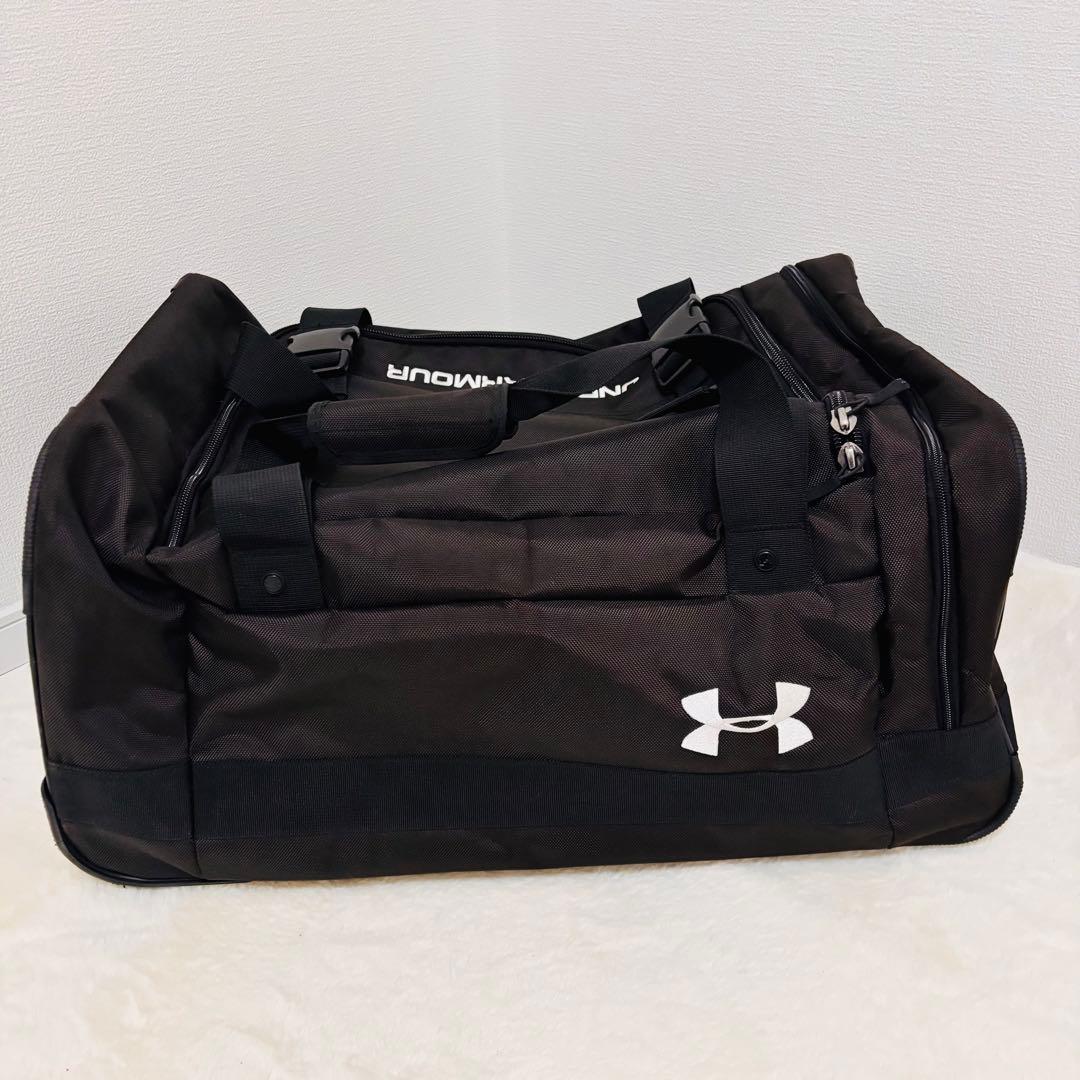 UNDER ARMOUR キャリー　バッグ アンダーアーマ