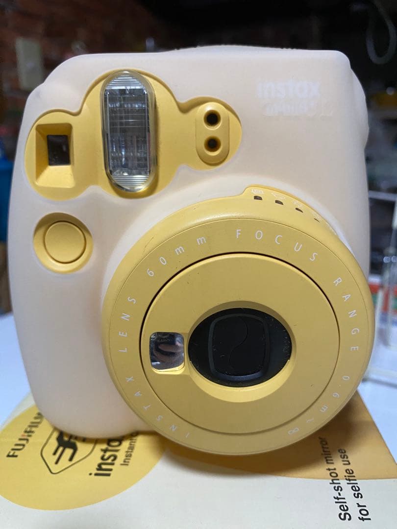 インスタントカメラチェキ FUJIFILM instax mini8+