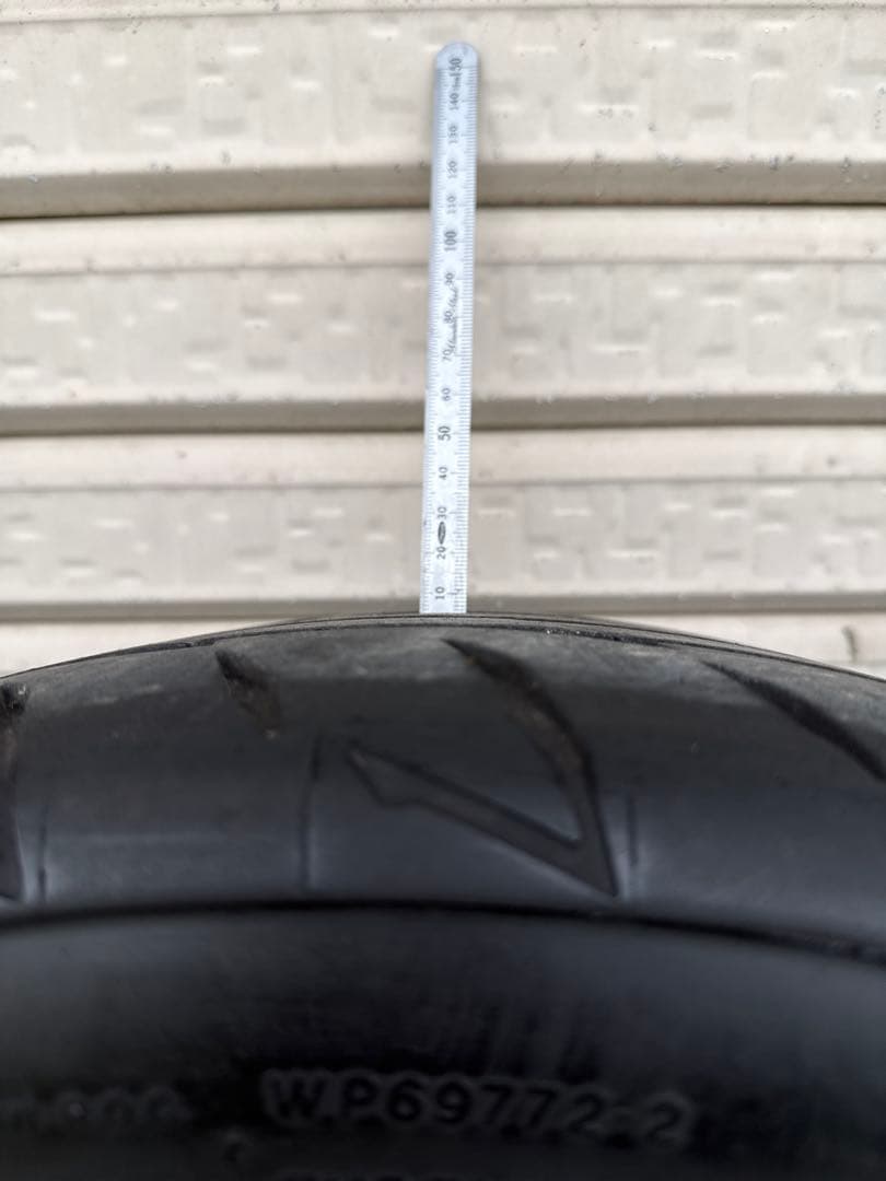 か*な様 RAYS ボルクレーシング ZE40 17インチ