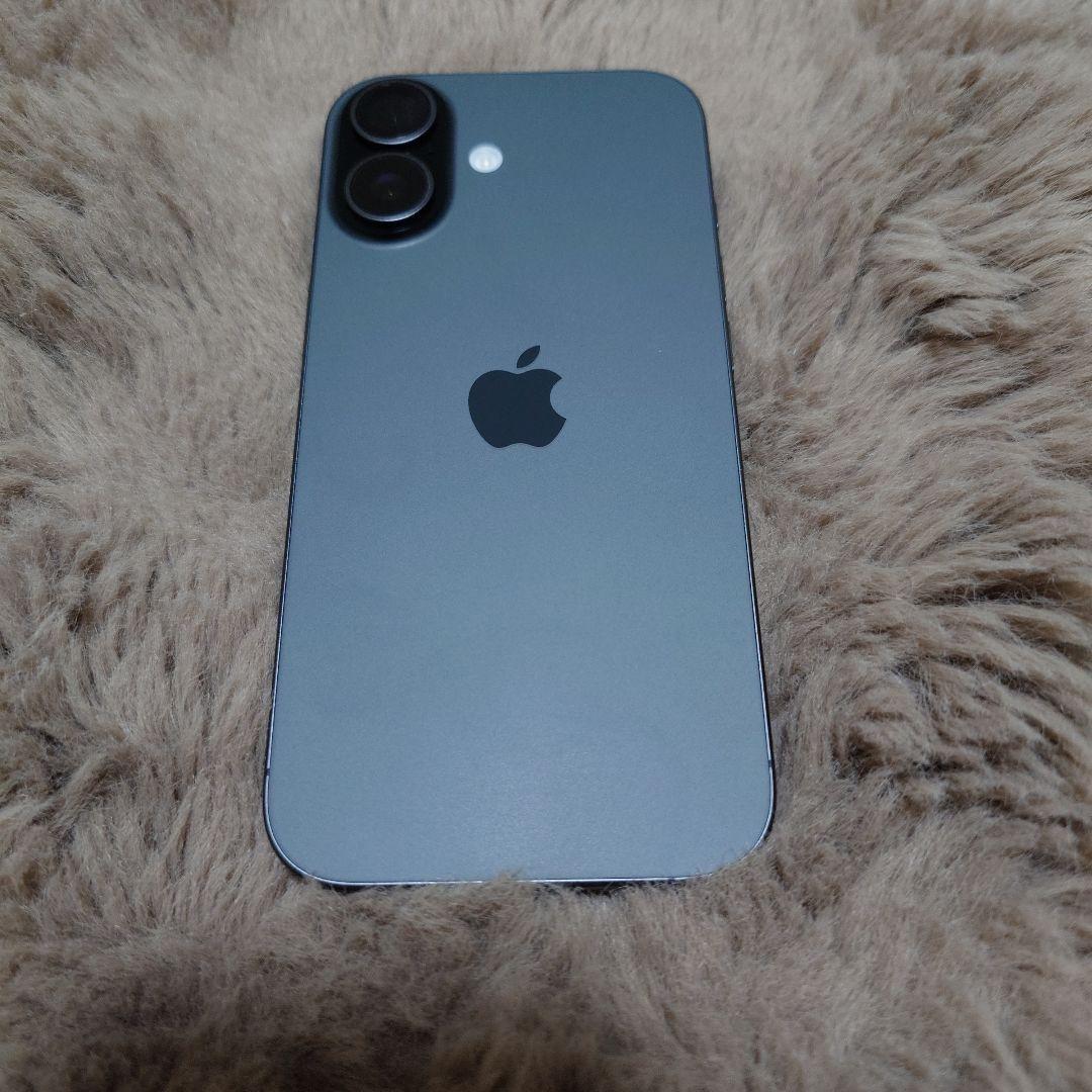 【極美品】Apple iPhone17 ブラック 256GB