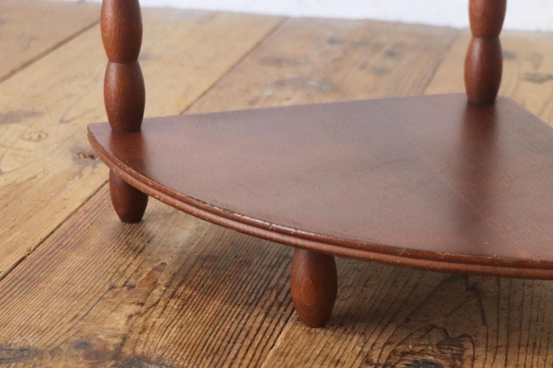 レトロ ナジコ コーナーシェルフ 4段 ラック 飾り棚 花台 電話台 組み立て