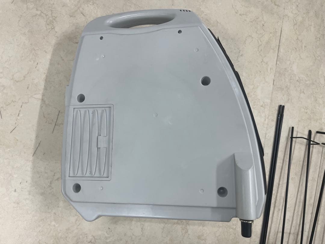 トスマシン　 (軟式、硬式どちらも可　トスマシーン)