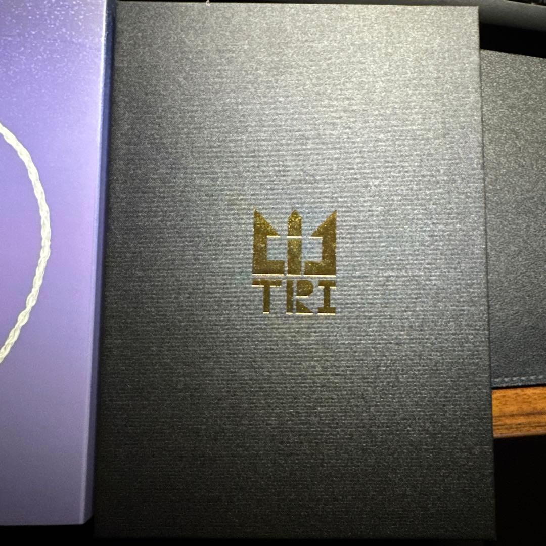 TRI Starsea 1DD + 2BA イヤフォン