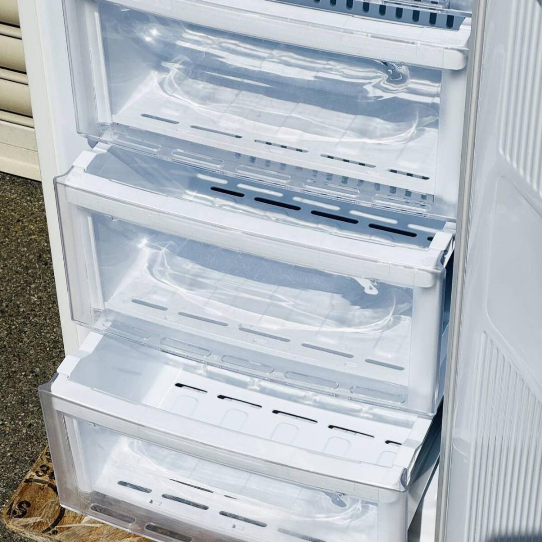 甲MJ19702　美品　送料無料　即購入可能　スピード発送　冷凍庫