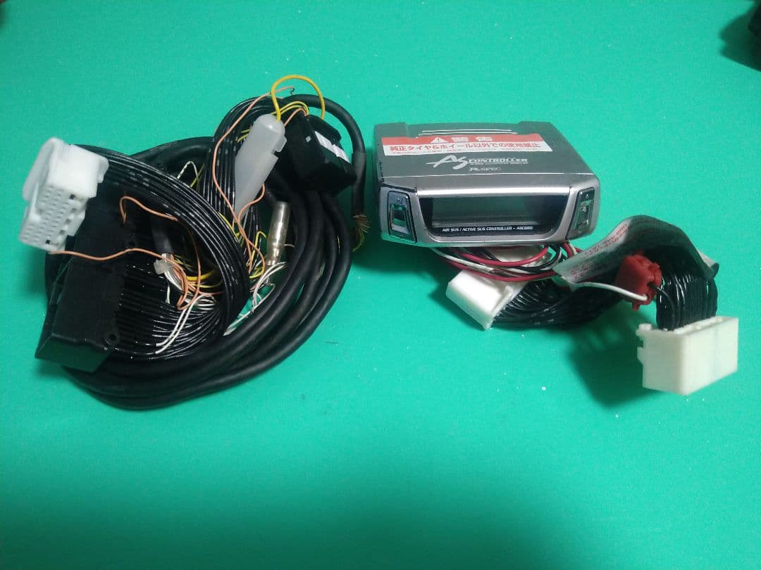 クラウン18マジェスタ(UZS186)ASC680エアサスコントローラー