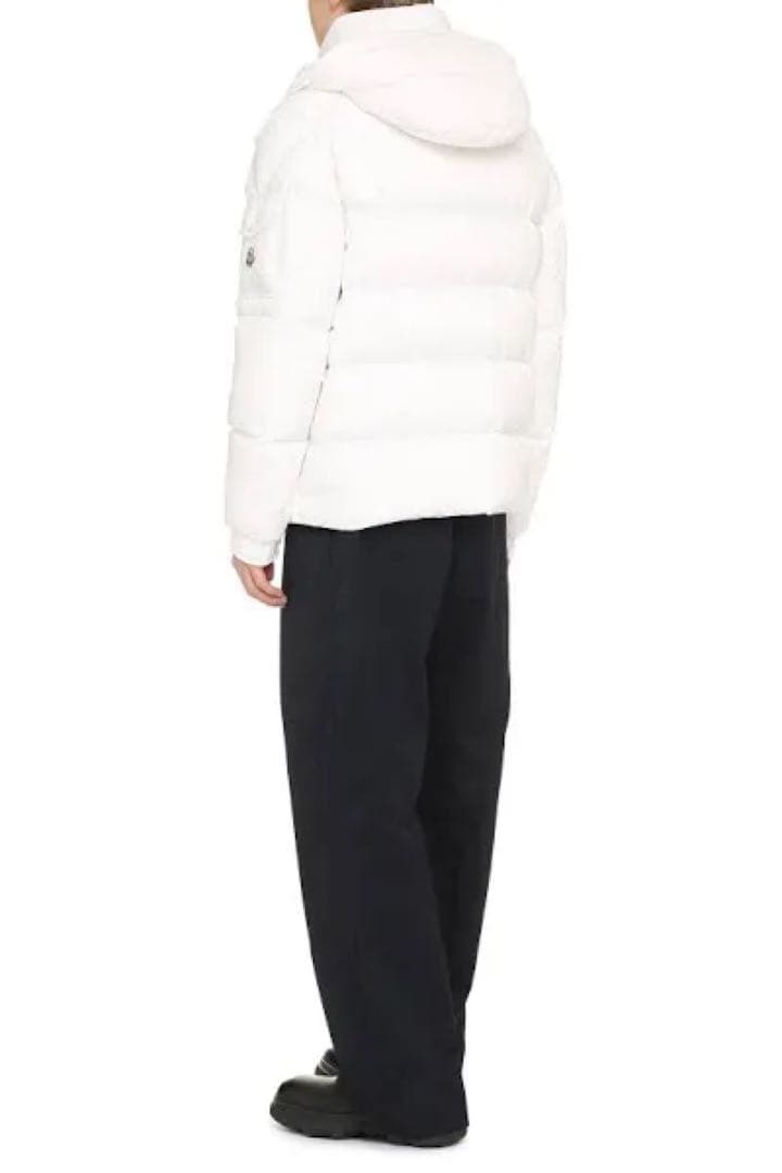 ジャケット・アウター MONCLER VEZERE