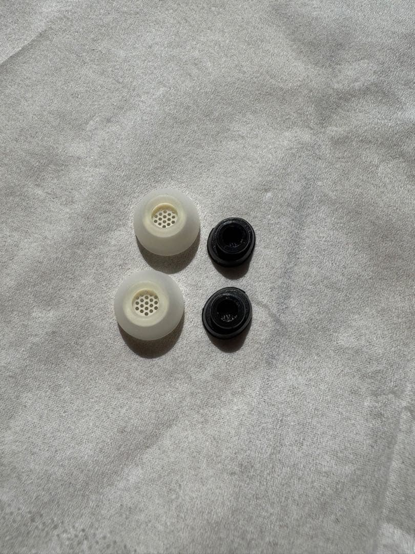 Apple AirPods Pro 2 Lightning 去年新品交換