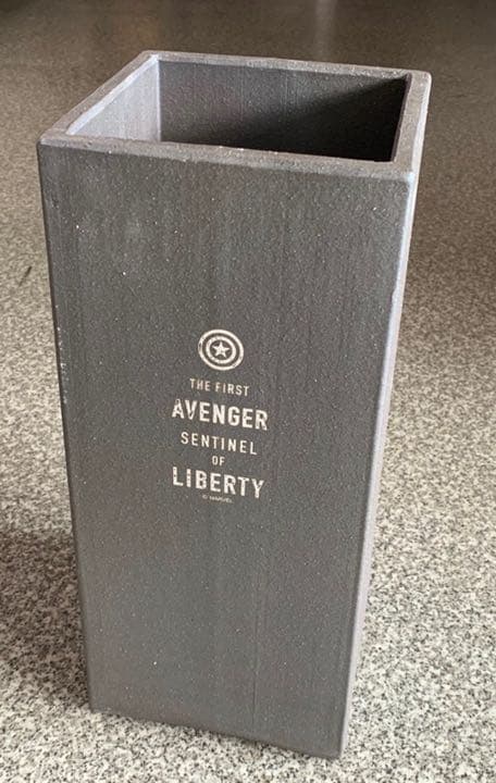 【レア】アベンジャーズ　キャプテンアメリカ　信楽焼　傘立て