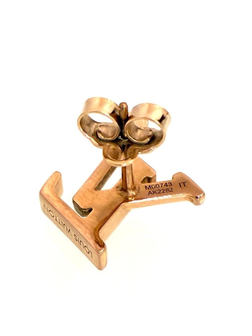 ルイヴィトンピアス　片耳