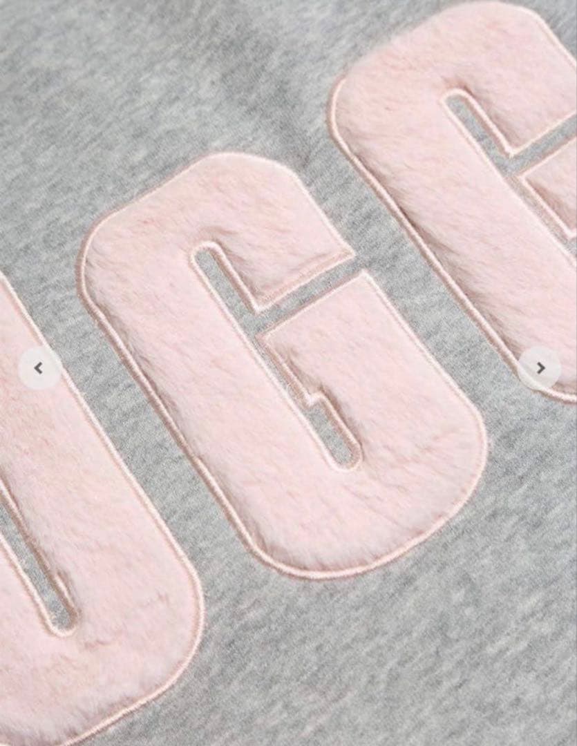 トップス UGG Madeline Fuzzy Logo Crewneck