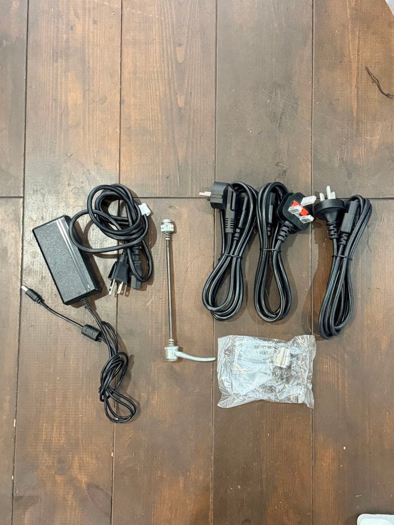 Wahoo KICKRスマートバイクトレーナー ジャンク