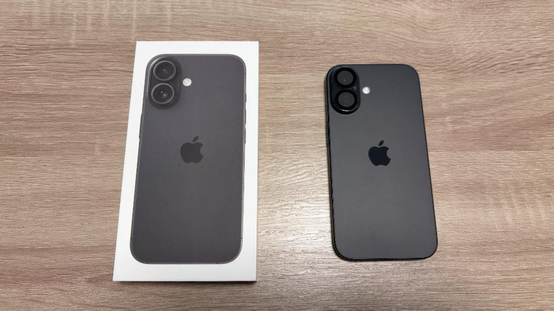 【美品】iPhone 16 128GB ブラック 本体 Apple 送料無料