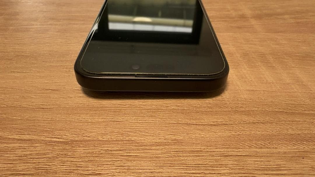 【美品】iPhone 16 128GB ブラック 本体 Apple 送料無料