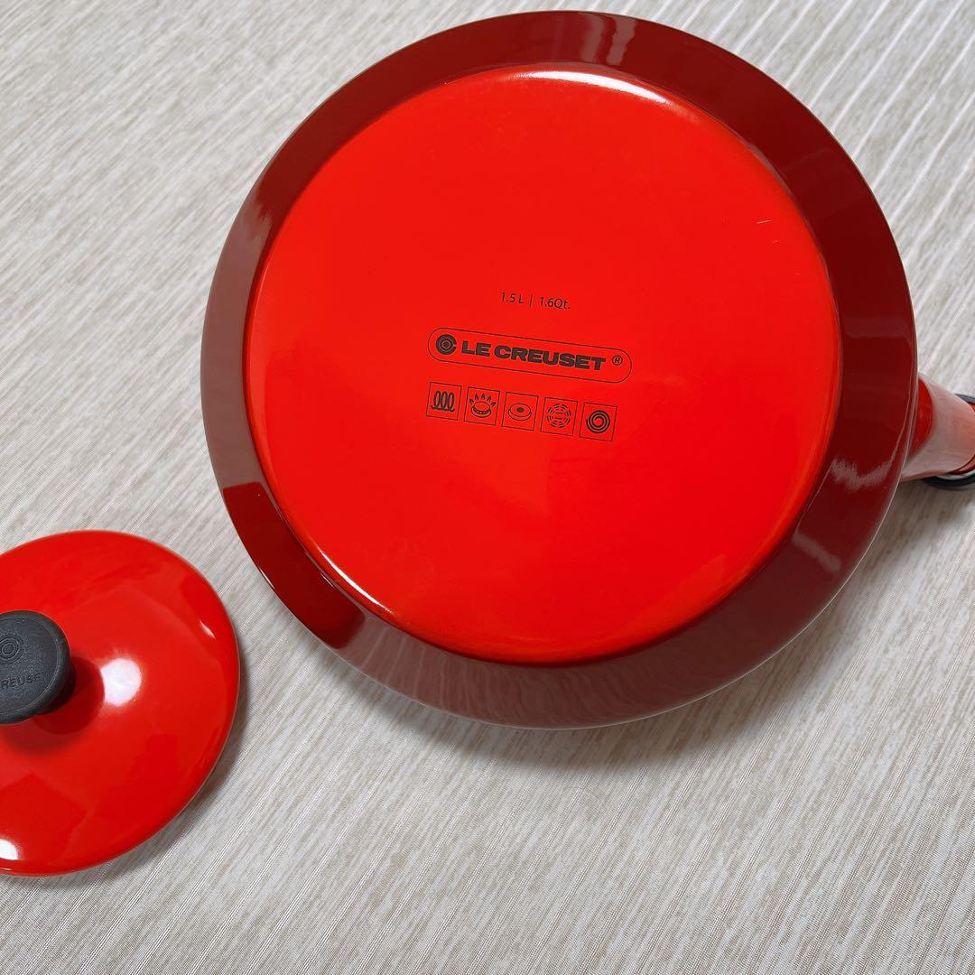 ル・クルーゼ　LE CREUSET ケトル　やかん　ガス火　IH 1.5L 赤