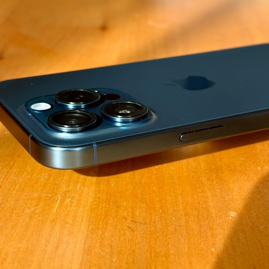 iPhone 15Pro ブルーチタニウム 128GB 中古