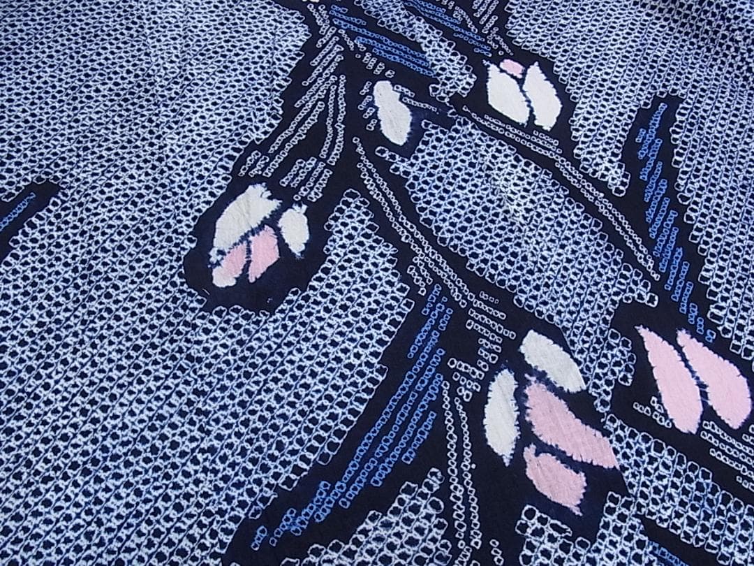 eふれんず◆有松鳴海絞り　夏物　浴衣　枝花文　綿◆am1136