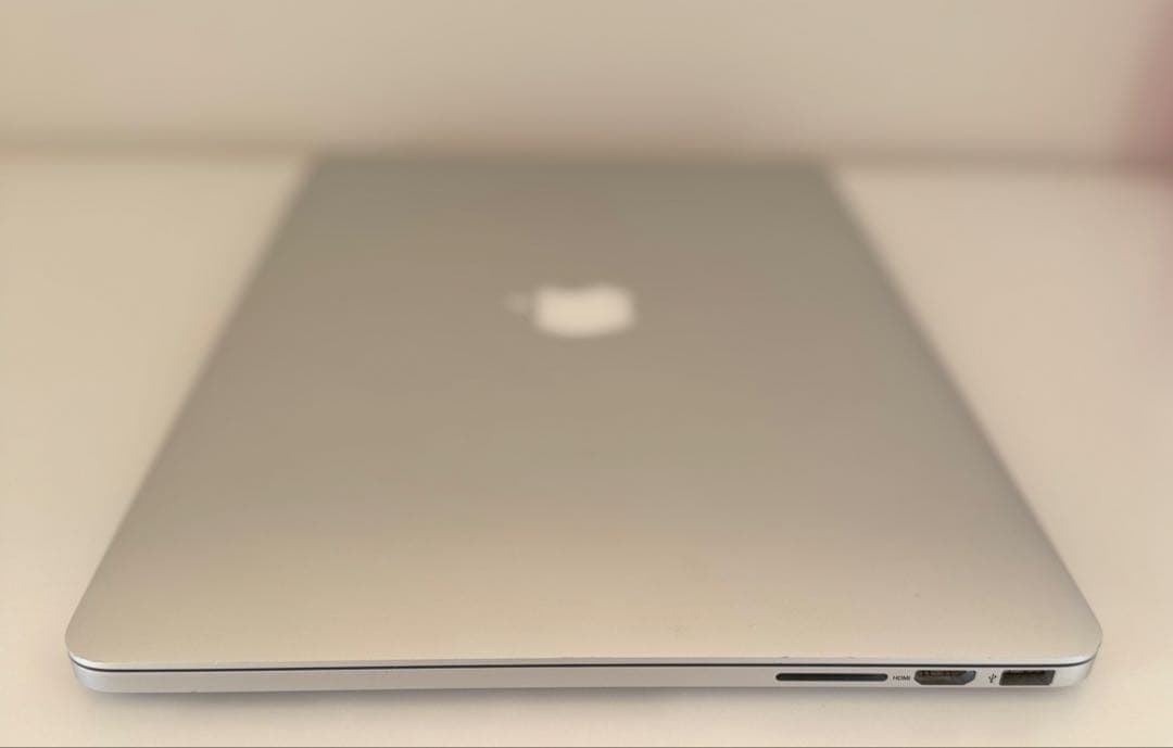 美品 Macbook Pro 2015 15インチ Windows 11 Pro