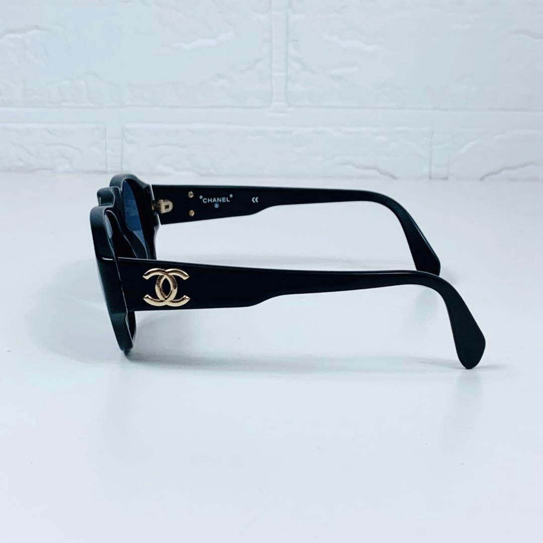 CHANEL シャネル　サングラス　ココマーク　イタリア製　メガネ　黒