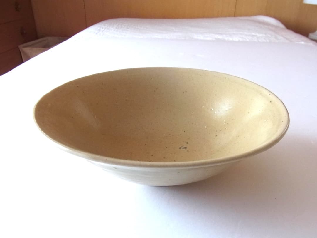 山本亮平『灰釉大鉢』麺鉢 初期伊万里 李朝 古唐津 黒高麗 オンギ くらわんか