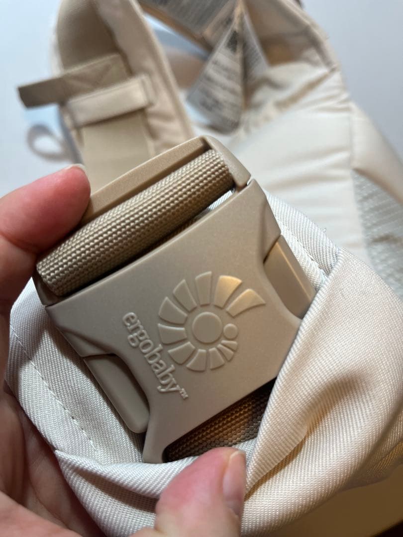 Ergobaby エルゴベビー Lift ヒップシート/ナチュラルベージュ