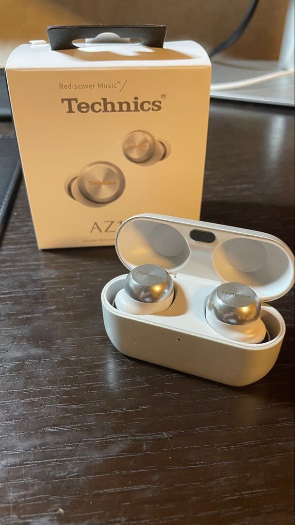 テ*ー様 Technics ワイヤレスイヤホン AZ100