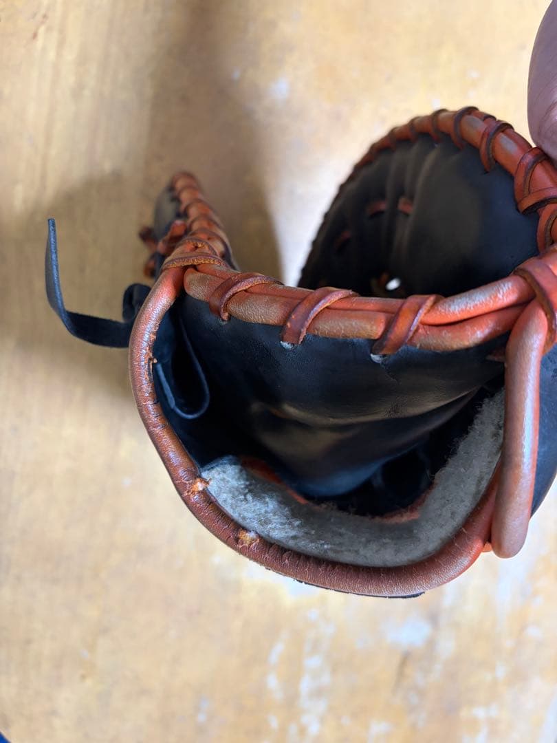 ミズノ　ファーストミット　清原モデル