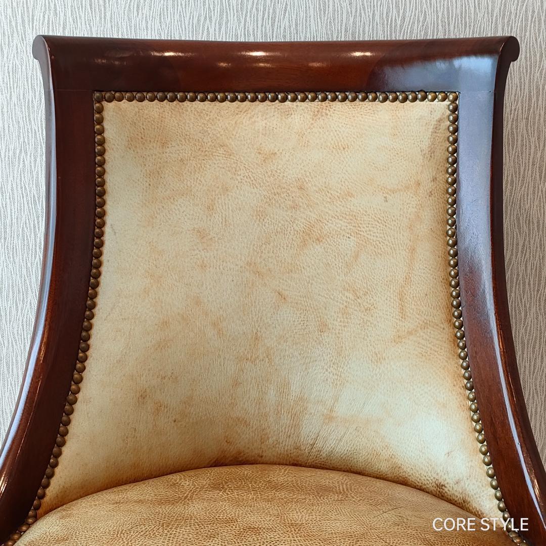 希少　ヒッコリーチェア　キャスター付き　クラシック家具　太鼓鋲②