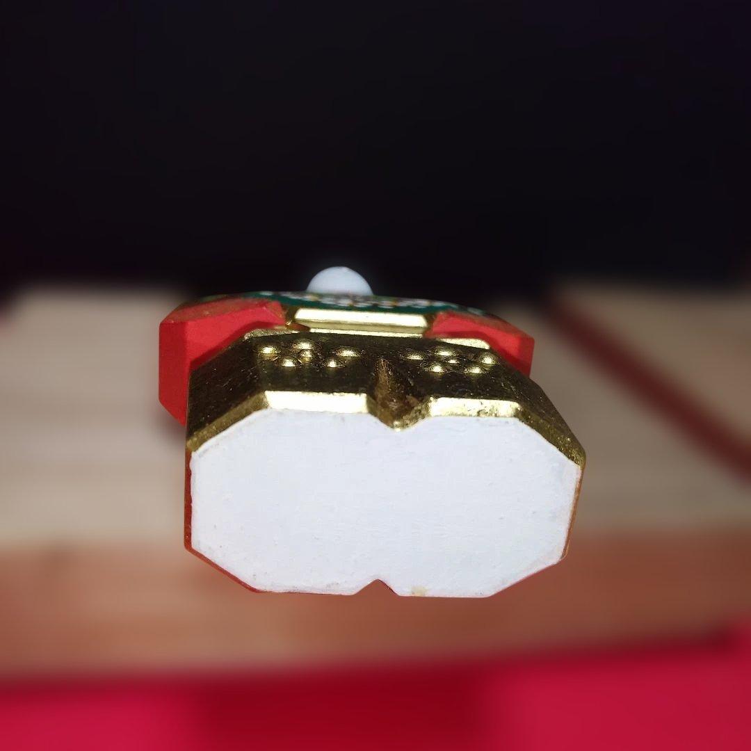 m*i様 一刀彫り　雛人形　神泉作