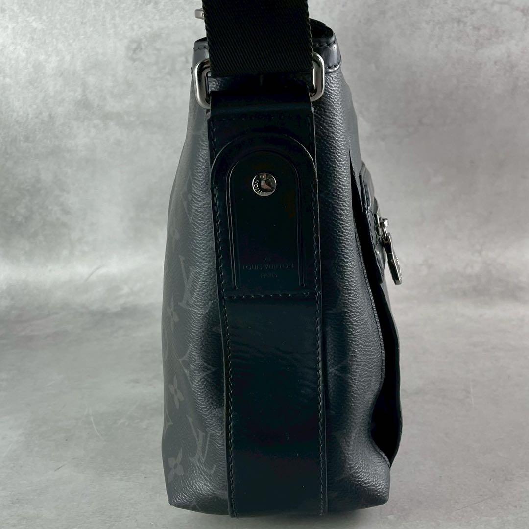 ルイ ヴィトン モノグラムエクリプス オディセ メッセンジャーPM M44223