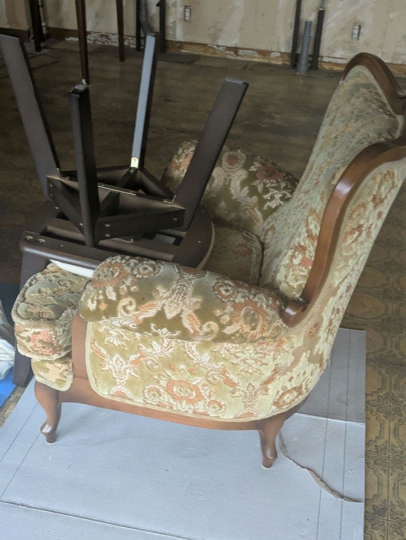 金華山ソファーひとりがけ