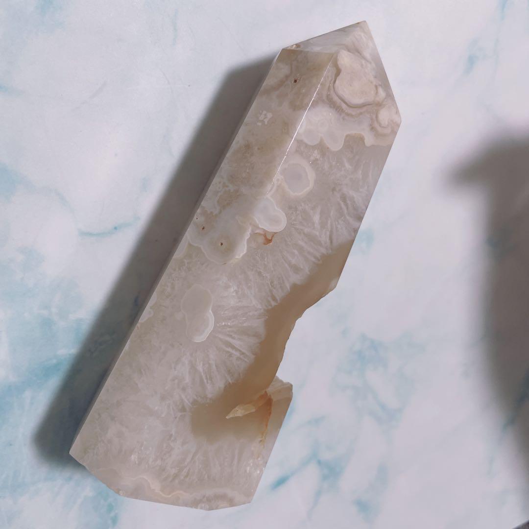 フラワーアゲート タワー 桜瑪瑙 天然石インテリア 天然石 置き物