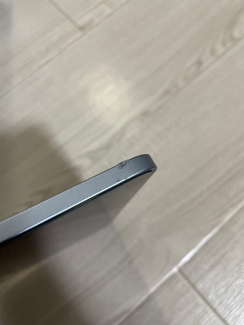 ままんApple iPad Air (第5世代) スペースグレー