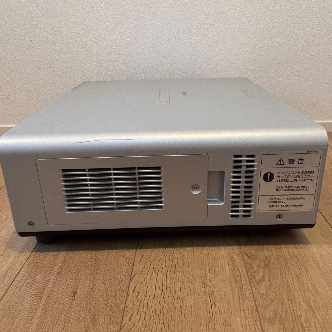 PanasonicDLPプロジェクタPT-D6000S 使用6538h 678h