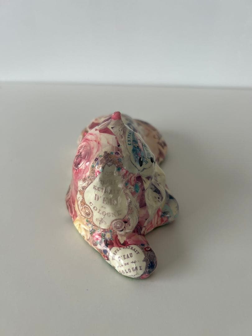 猫　陶器 置物　花柄　アンティーク　レトロ　猫の置物