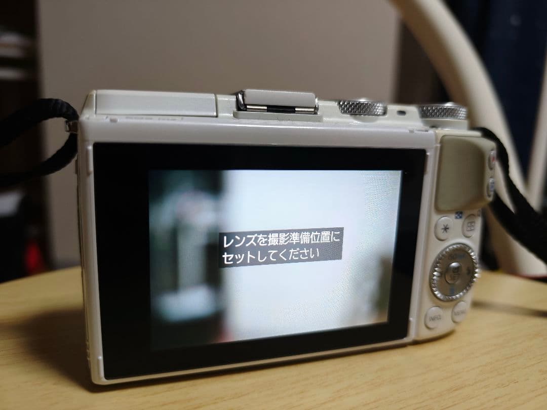 美品 激安EOS M3+15-45mmレンズ eosm3 EOSM3 キャノン