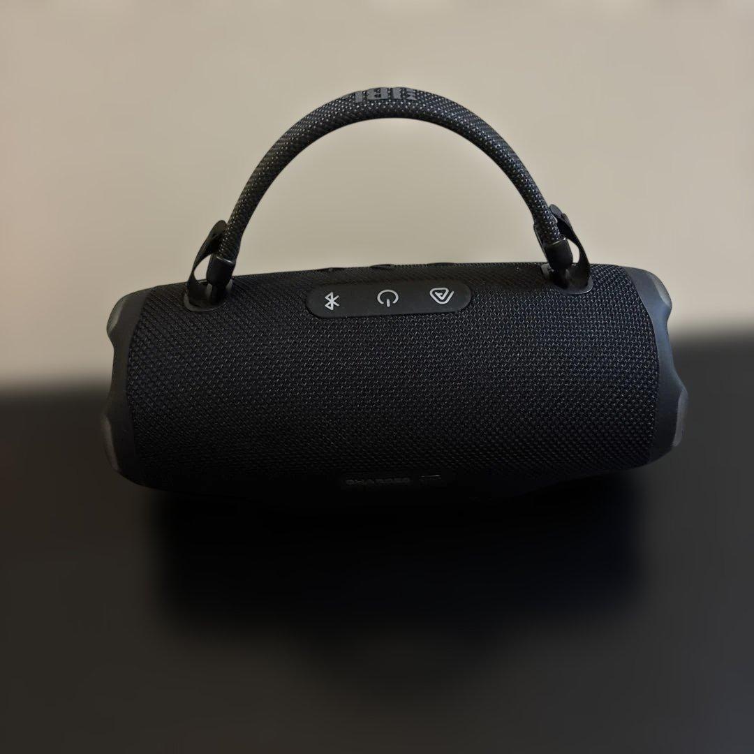 美品　JBL Charge 6 ポータブルスピーカー　 ブラック　お買い得品