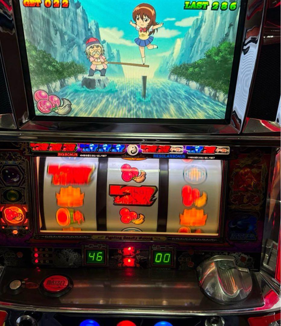 【送料込み！すぐに遊べる！】格闘美神武龍　実機　パチスロ