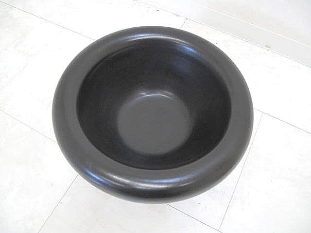 【展示品】カッシーナ「サヤスカ」陶磁器 フラワーベース 花器 インテリアオブジェ