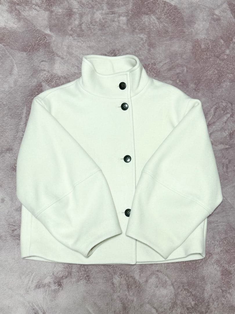 【新品未使用】uncrave スタンドネックコート アイボリー